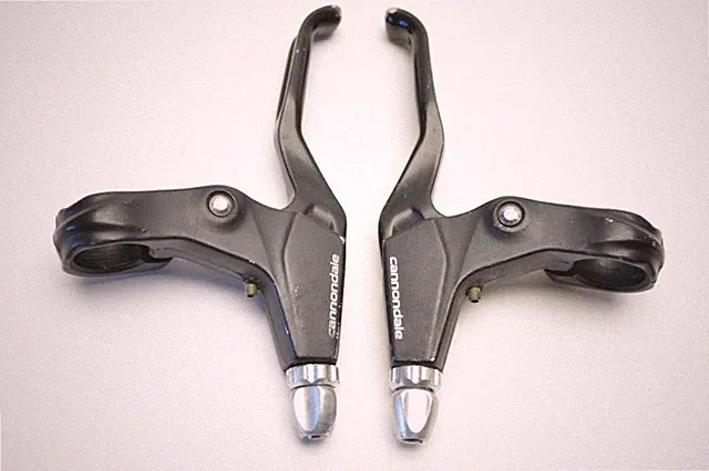 CANNONDALE BICYCLE LINEAR V BRAKE LEVERS 22.2 MM CLAMP