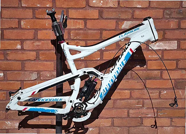 Cannondale Claymore 1 Frame - Large - Fox DYAD RT2 Shock 110-180mm Travel - DENT
