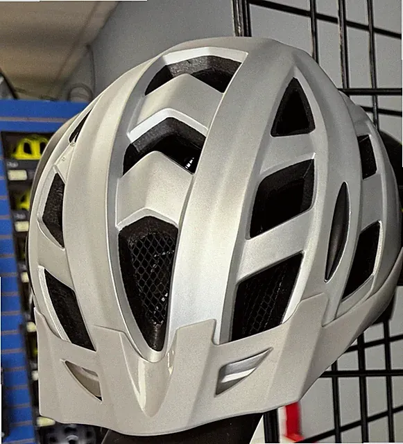 Cannondale Quick Adult Cycling Helmet w/ LED Light Silver Large/Extra Large