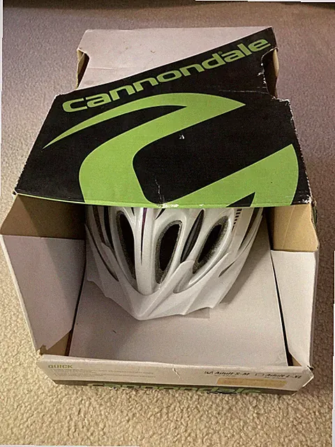 Cannondale Quick Adult Helmet S-M - NEW OPEN BOX - Black 52-58 Cm Micro Dial Fit