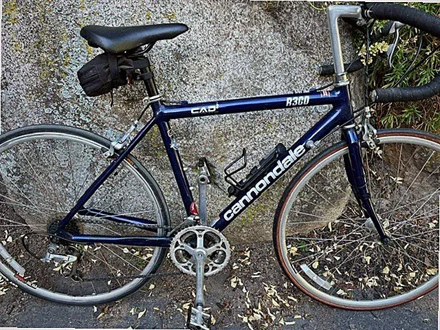Cannondale R300 CAD2 Road Bike 45cm Blue