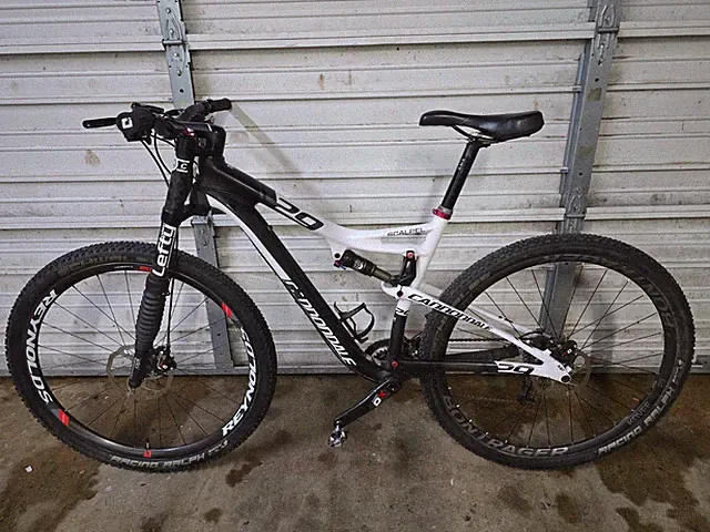 Cannondale Scalpel 1 Carbon 29er Mountain Bike w/ Lefty Suspension - Size L