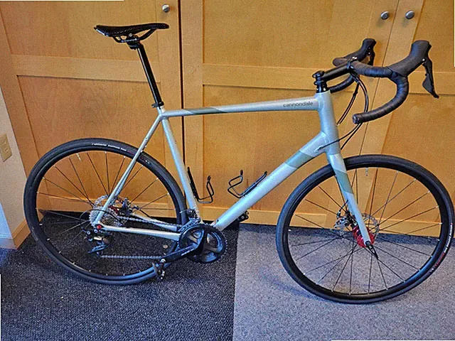 Cannondale Synapse 3 Road Bike