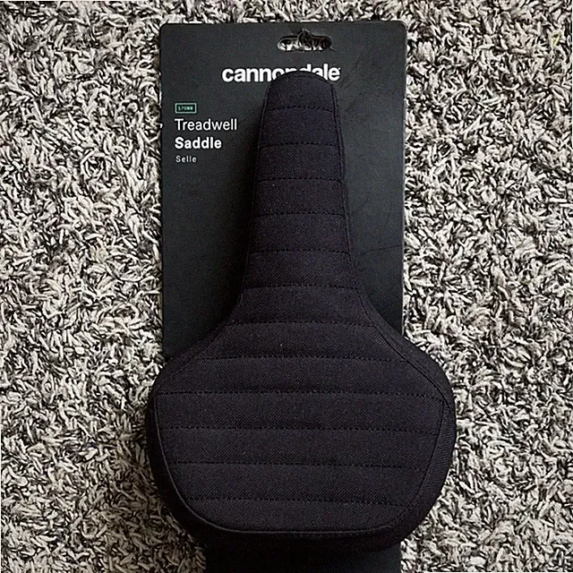 Cannondale Treadwell Comfort Bike Saddle 170mm Steel Rails 7x7mm Black