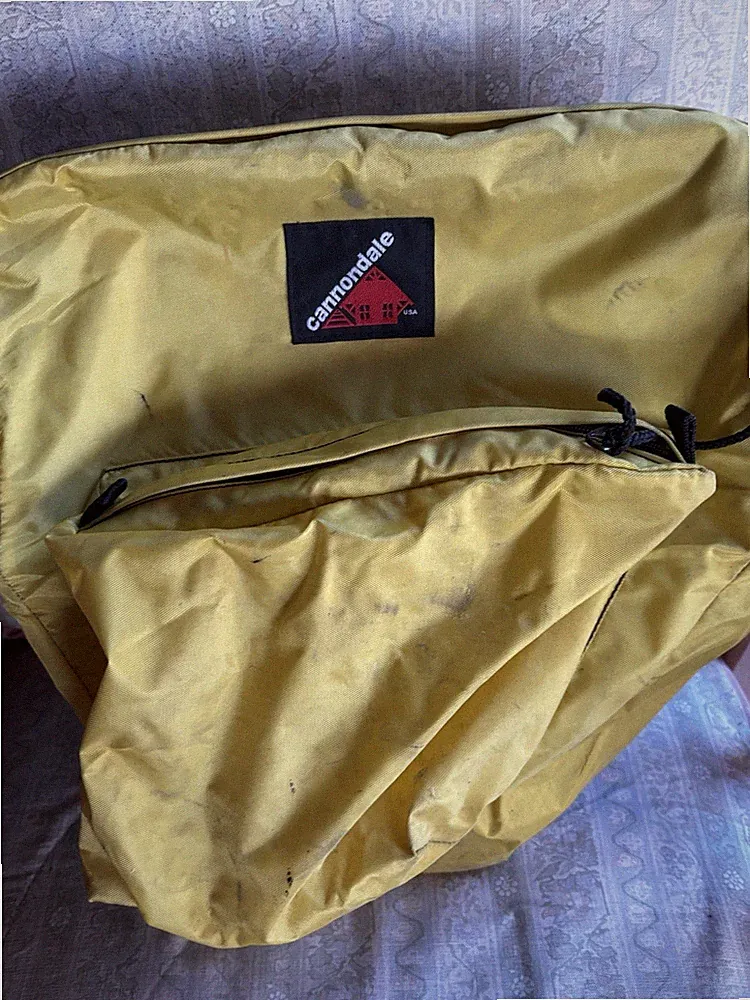 Cannondale USA Yellow Bicycle Touring Pannier Bag Rack Mount 15x14 Vintage