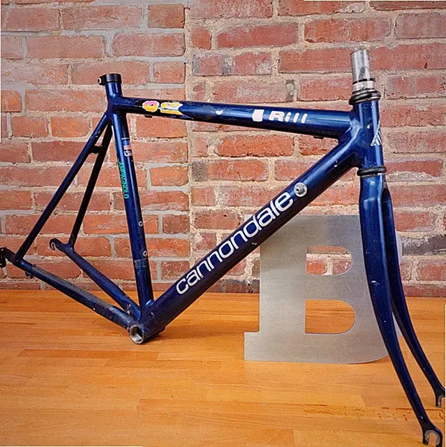 Vintage Cannondale R600 Road Bike Frameset 58cm 700C 100/130mm e1